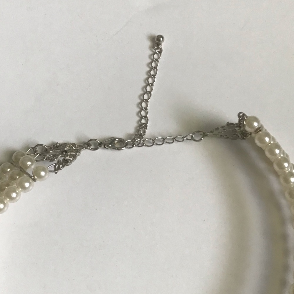 💡Vintage Faux Pearl Choker Necklace - Picture 6 of 6